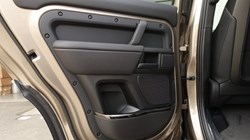 2026 (26) LAND ROVER DEFENDER 4.4 P635 Octa 110 5dr Auto 5204052