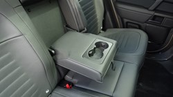 2026 (26) LAND ROVER DEFENDER 4.4 P635 Octa 110 5dr Auto 5204051