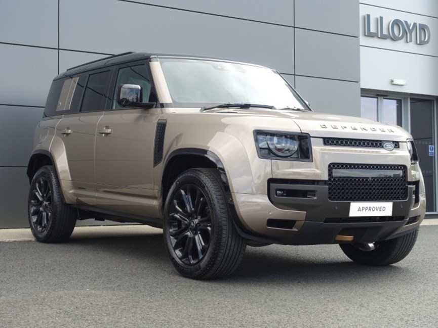 2026 (26) LAND ROVER DEFENDER 4.4 P635 Octa 110 5dr Auto