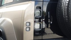 2026 (26) LAND ROVER DEFENDER 4.4 P635 Octa 110 5dr Auto 5203998