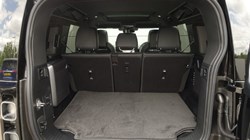 2026 (26) LAND ROVER DEFENDER 4.4 P635 Octa 110 5dr Auto 5203989