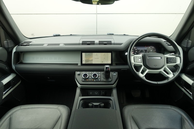 2023 (23) LAND ROVER DEFENDER 3.0 D300 SE 110 5dr Auto 5323089