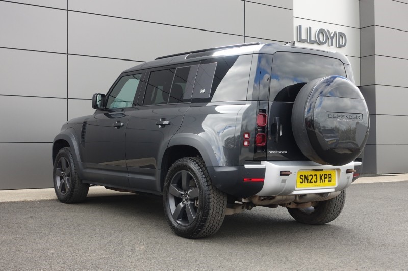 2023 (23) LAND ROVER DEFENDER 3.0 D300 SE 110 5dr Auto 5323082