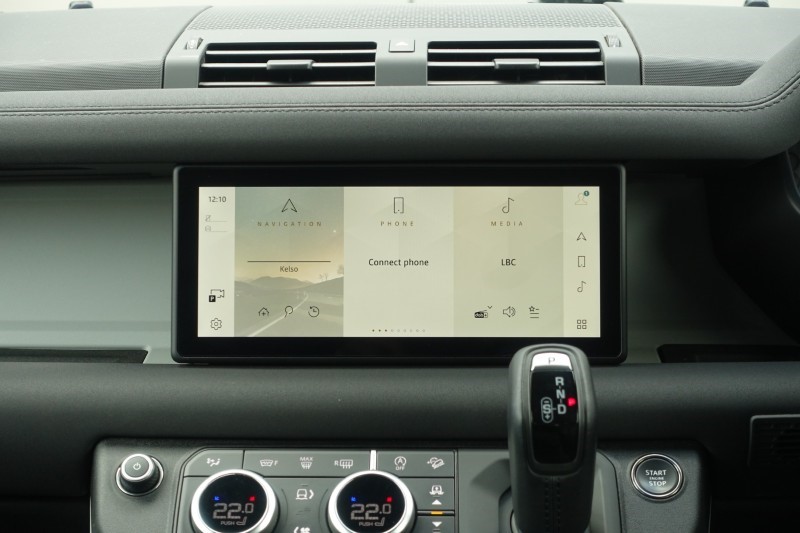 2023 (23) LAND ROVER DEFENDER 3.0 D300 SE 110 5dr Auto 5323094