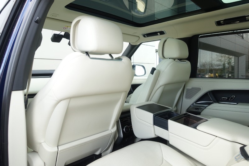 2023 (23) LAND ROVER RANGE ROVER 3.0 D350 Autobiography 4dr Auto 5224875