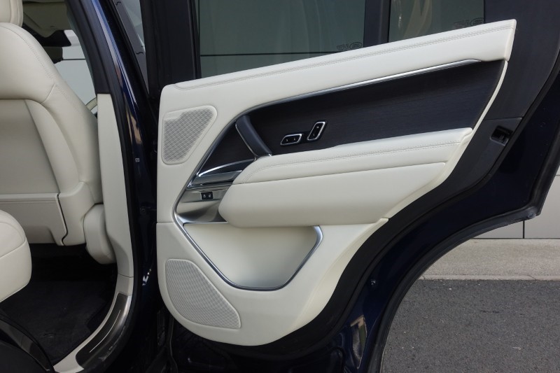 2023 (23) LAND ROVER RANGE ROVER 3.0 D350 Autobiography 4dr Auto 5224861