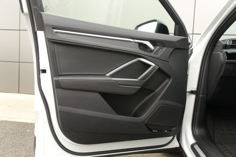 2024 (24) AUDI Q3 35 TFSI Black Edition 5dr S Tronic [20" Alloy] 5240974