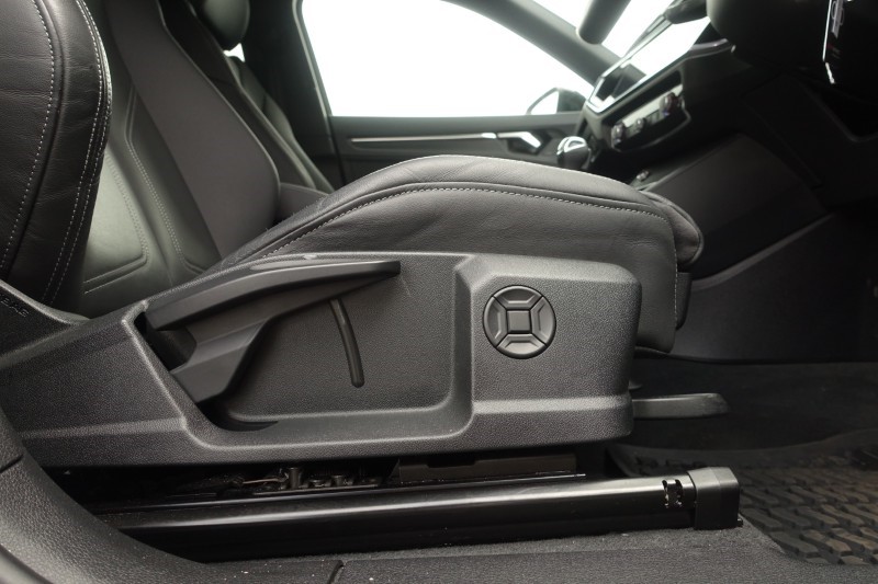 2024 (24) AUDI Q3 35 TFSI Black Edition 5dr S Tronic [20" Alloy] 5240963