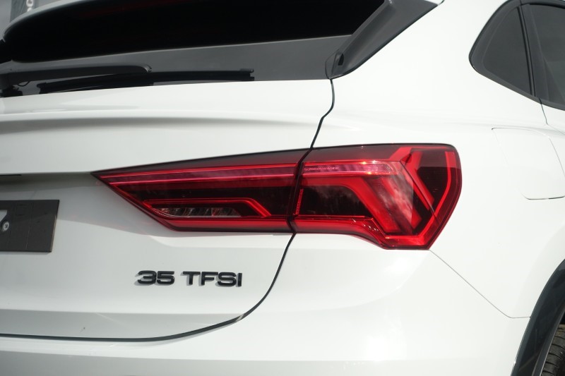 2024 (24) AUDI Q3 35 TFSI Black Edition 5dr S Tronic [20" Alloy] 5240941