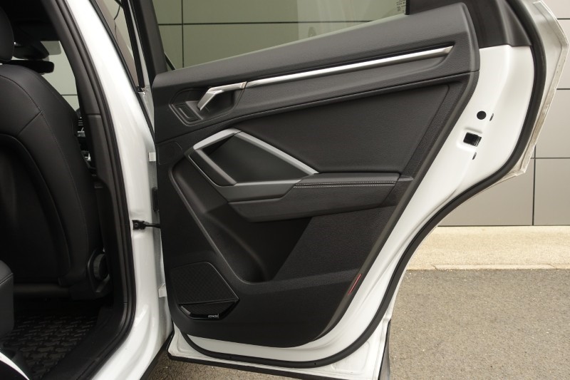 2024 (24) AUDI Q3 35 TFSI Black Edition 5dr S Tronic [20" Alloy] 5240967