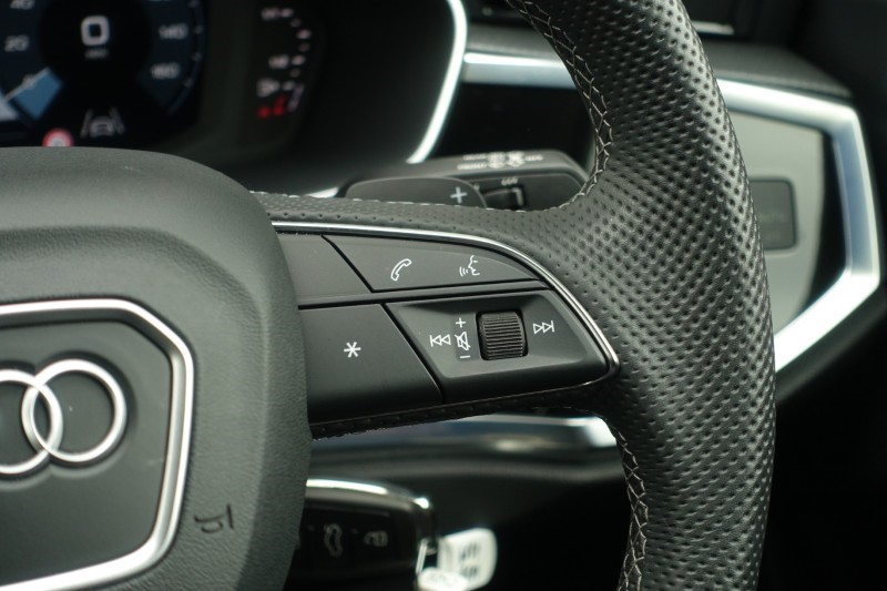 2024 (24) AUDI Q3 35 TFSI Black Edition 5dr S Tronic [20" Alloy] 5240950