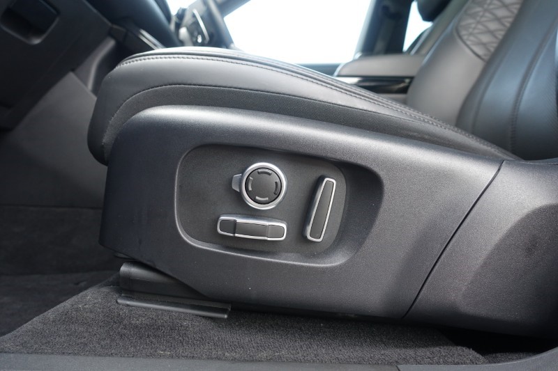 2021 (21) LAND ROVER RANGE ROVER EVOQUE 2.0 D200 Autobiography 5dr Auto 5267710