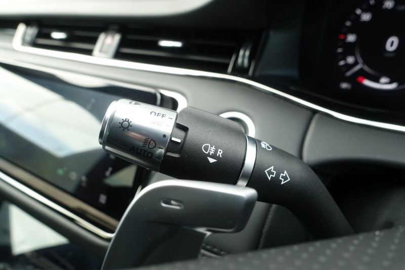 2021 (21) LAND ROVER RANGE ROVER EVOQUE 2.0 D200 Autobiography 5dr Auto 5267681