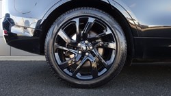 2023 (72) LAND ROVER DISCOVERY 3.0 D300 Metropolitan Edition 5dr Auto 5255289