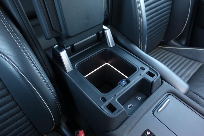 2023 (72) LAND ROVER DISCOVERY 3.0 D300 Metropolitan Edition 5dr Auto 5255298