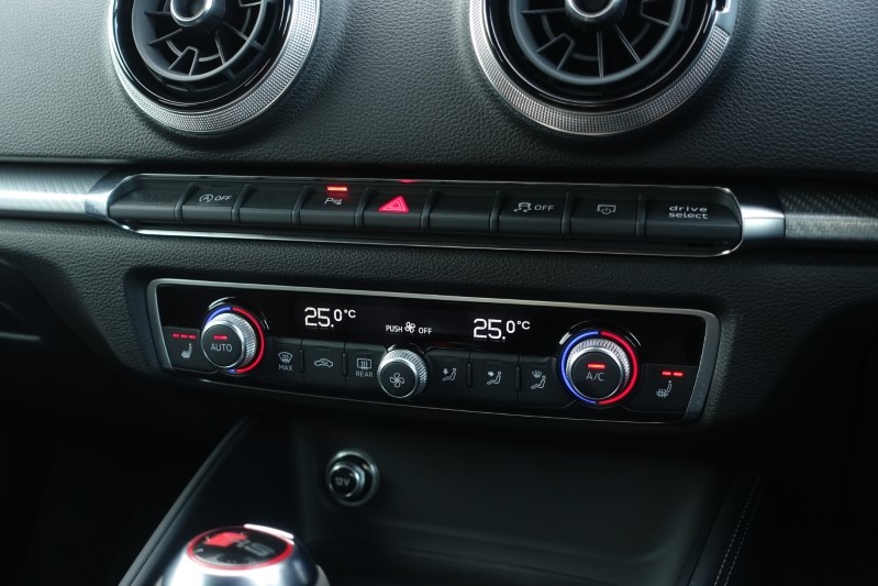 2019 (19) AUDI RS3 RS 3 TFSI 400 Quattro 5dr S Tronic 5262284