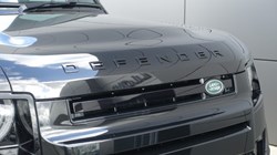 2025 (25) LAND ROVER DEFENDER 2.0 P300e X-Dynamic HSE 110 5dr Auto 5266848
