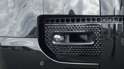 2025 (25) LAND ROVER DEFENDER 2.0 P300e X-Dynamic HSE 110 5dr Auto 5266849