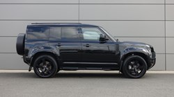 2025 (25) LAND ROVER DEFENDER 2.0 P300e X-Dynamic HSE 110 5dr Auto 5266832