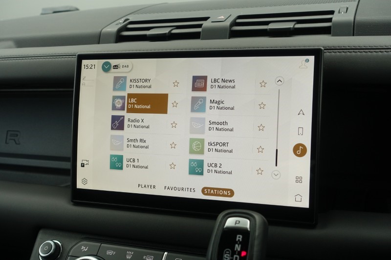 2025 (25) LAND ROVER DEFENDER 2.0 P300e X-Dynamic HSE 110 5dr Auto 5266871