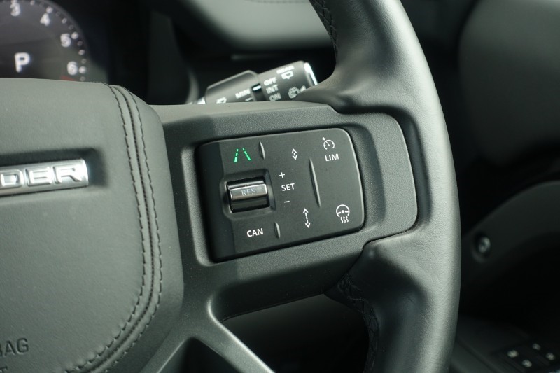 2025 (25) LAND ROVER DEFENDER 2.0 P300e X-Dynamic HSE 110 5dr Auto 5266866