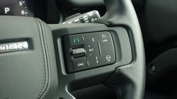 2025 (25) LAND ROVER DEFENDER 2.0 P300e X-Dynamic HSE 110 5dr Auto 5266866