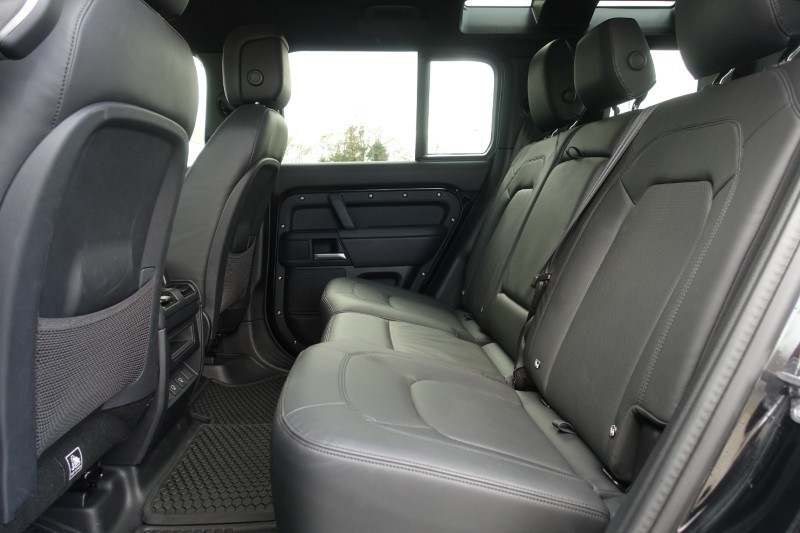 2025 (25) LAND ROVER DEFENDER 2.0 P300e X-Dynamic HSE 110 5dr Auto 5266831