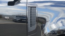 2025 (25) LAND ROVER DEFENDER 2.0 P300e X-Dynamic HSE 110 5dr Auto 5266847