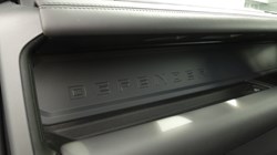 2025 (25) LAND ROVER DEFENDER 2.0 P300e X-Dynamic HSE 110 5dr Auto 5266895