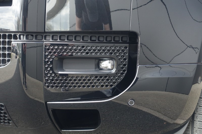 2025 (25) LAND ROVER DEFENDER 2.0 P300e X-Dynamic HSE 110 5dr Auto 5266864