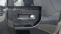 2025 (25) LAND ROVER DEFENDER 2.0 P300e X-Dynamic HSE 110 5dr Auto 5266864