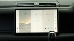 2025 (25) LAND ROVER DEFENDER 2.0 P300e X-Dynamic HSE 110 5dr Auto 5266841