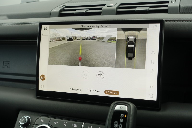 2025 (25) LAND ROVER DEFENDER 2.0 P300e X-Dynamic HSE 110 5dr Auto 5266870