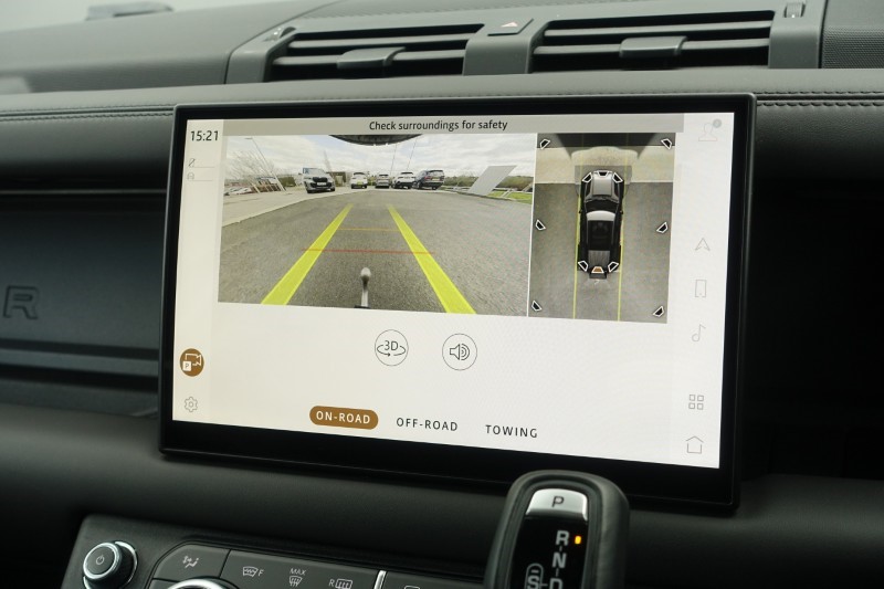 2025 (25) LAND ROVER DEFENDER 2.0 P300e X-Dynamic HSE 110 5dr Auto 5266839