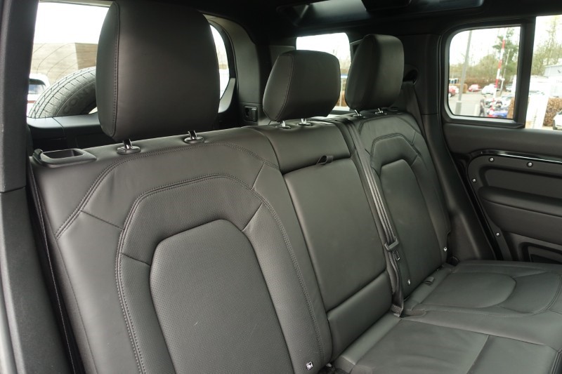 2025 (25) LAND ROVER DEFENDER 2.0 P300e X-Dynamic HSE 110 5dr Auto 5266888