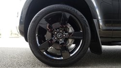 2025 (25) LAND ROVER DEFENDER 2.0 P300e X-Dynamic HSE 110 5dr Auto 5266861