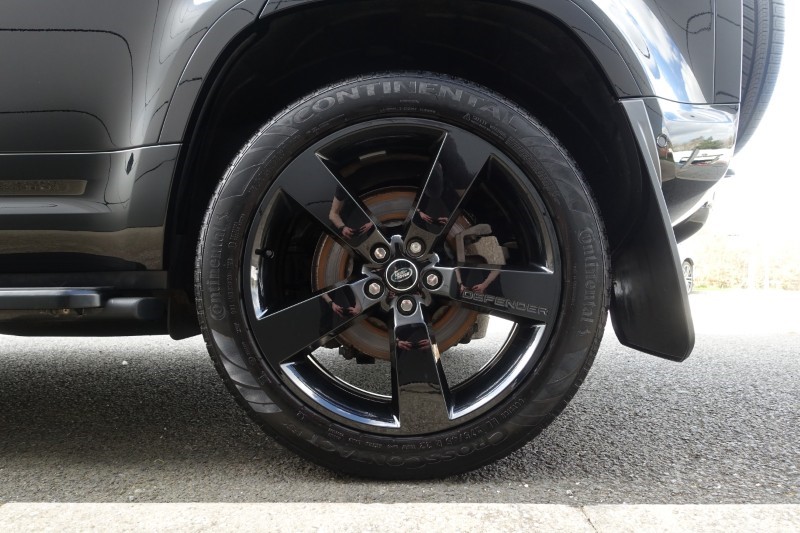 2025 (25) LAND ROVER DEFENDER 2.0 P300e X-Dynamic HSE 110 5dr Auto 5266859