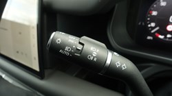 2025 (25) LAND ROVER DEFENDER 2.0 P300e X-Dynamic HSE 110 5dr Auto 5266868