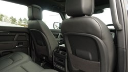 2025 (25) LAND ROVER DEFENDER 2.0 P300e X-Dynamic HSE 110 5dr Auto 5266887