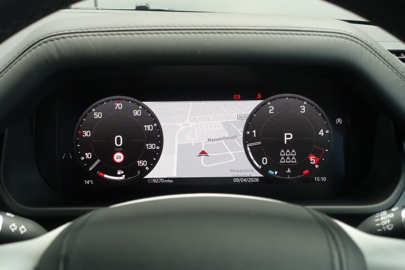 2025 (25) LAND ROVER DEFENDER 3.0 D350 X-Dynamic HSE 130 5dr Auto 5272889