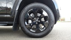 2025 (25) LAND ROVER DEFENDER 3.0 D350 X-Dynamic HSE 130 5dr Auto 5272881