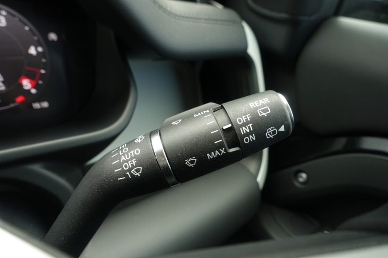 2025 (25) LAND ROVER DEFENDER 3.0 D350 X-Dynamic HSE 130 5dr Auto 5272910