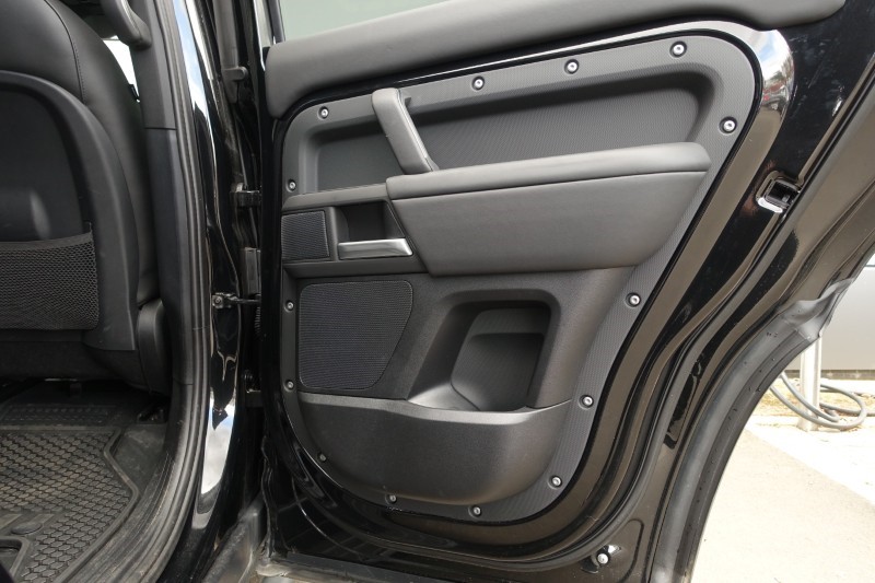 2025 (25) LAND ROVER DEFENDER 3.0 D350 X-Dynamic HSE 130 5dr Auto 5272929