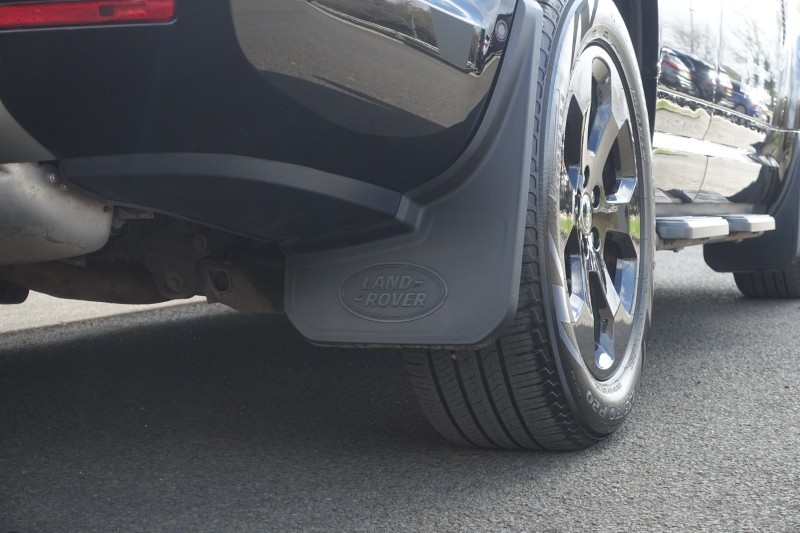 2025 (25) LAND ROVER DEFENDER 3.0 D350 X-Dynamic HSE 130 5dr Auto 5272900