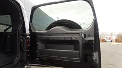 2025 (25) LAND ROVER DEFENDER 3.0 D350 X-Dynamic HSE 130 5dr Auto 5272936