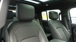 2025 (25) LAND ROVER DEFENDER 3.0 D350 X-Dynamic HSE 130 5dr Auto 5272922