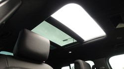 2025 (25) LAND ROVER DEFENDER 3.0 D350 X-Dynamic HSE 130 5dr Auto 5272924