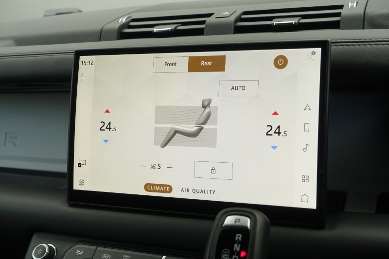 2025 (25) LAND ROVER DEFENDER 3.0 D350 X-Dynamic HSE 130 5dr Auto 5272917