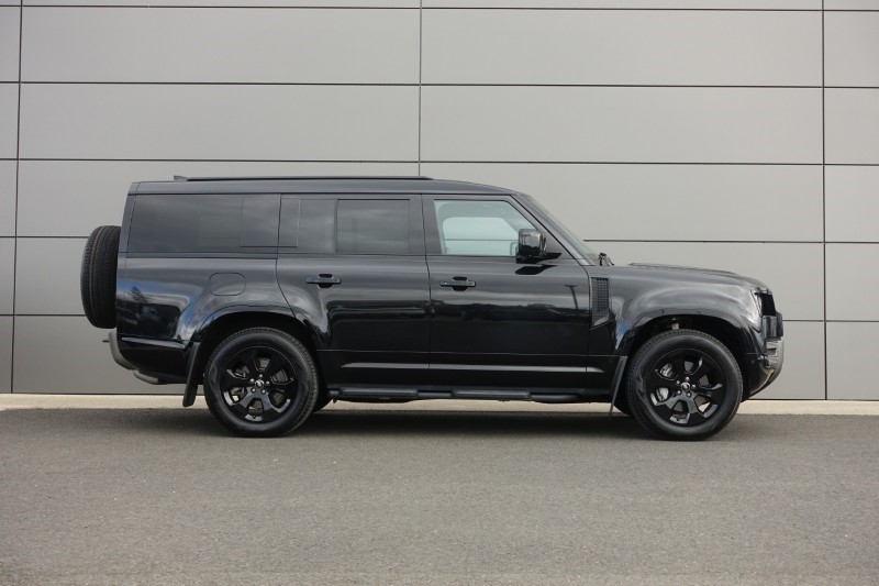 2025 (25) LAND ROVER DEFENDER 3.0 D350 X-Dynamic HSE 130 5dr Auto 5272878