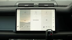 2025 (25) LAND ROVER DEFENDER 3.0 D350 X-Dynamic HSE 130 5dr Auto 5272887